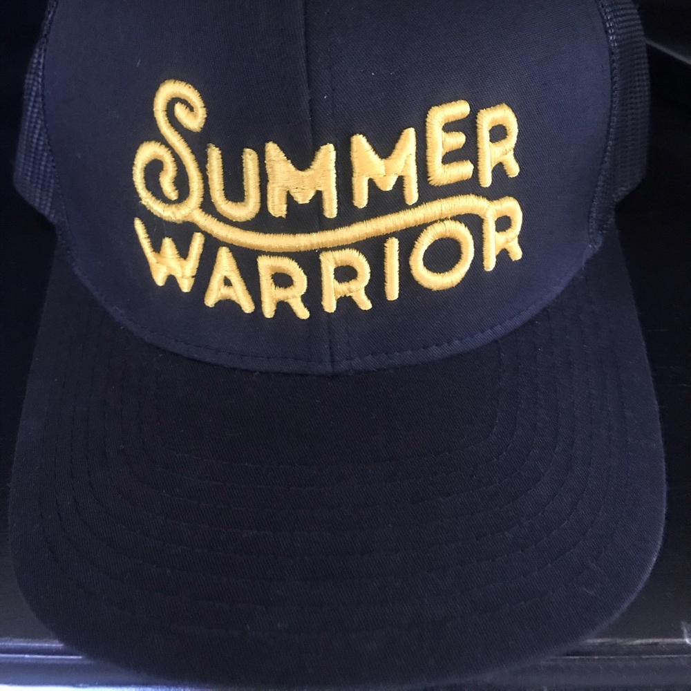 Cute hat , only worn a couple times